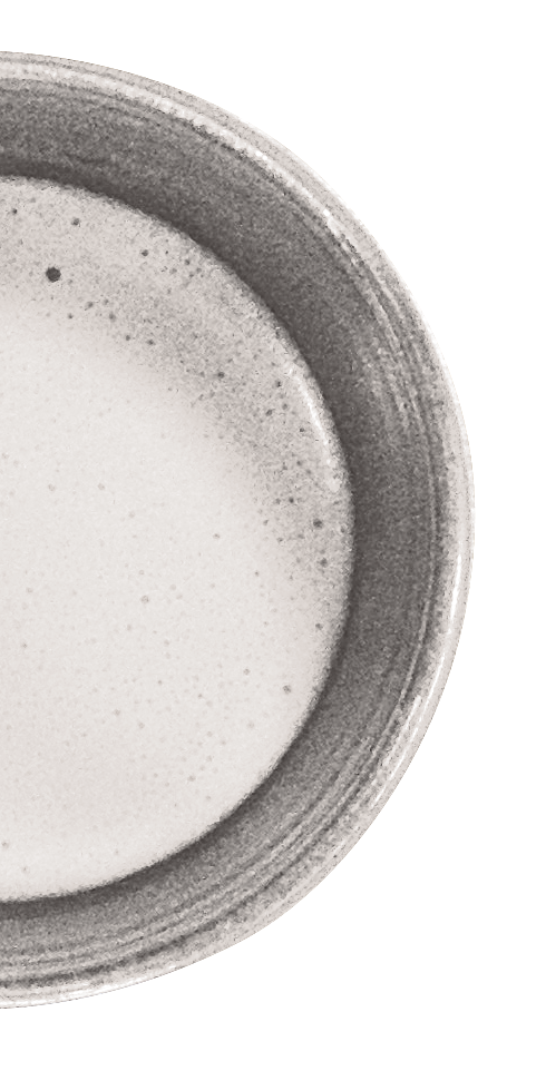 生け花や掛け軸などを巧みにしつらえ、コミュニケーションをデザインする茶席の亭主のように……